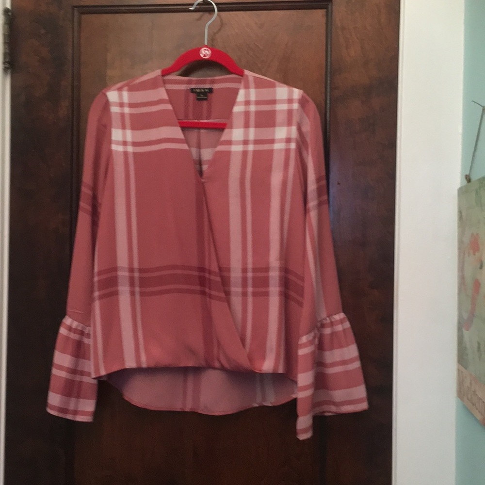 Size small pink Iman top